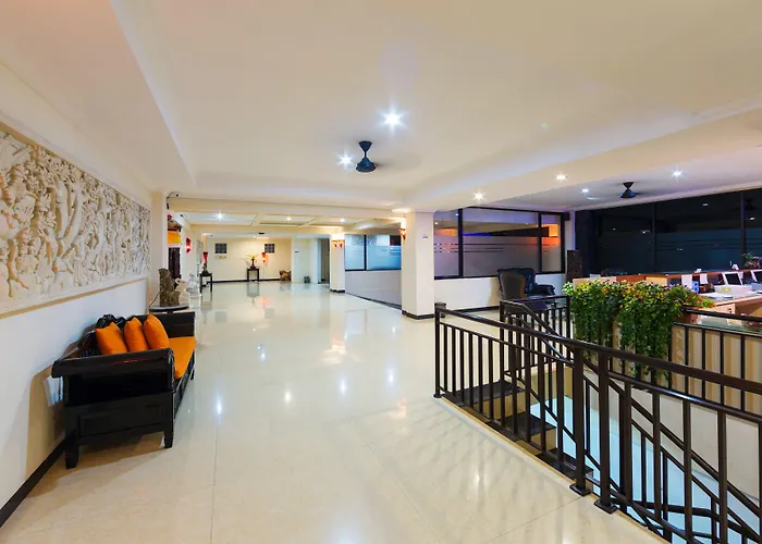 ホテル Reddoorz Near Mall Bali Galeria 2 デンパサール
