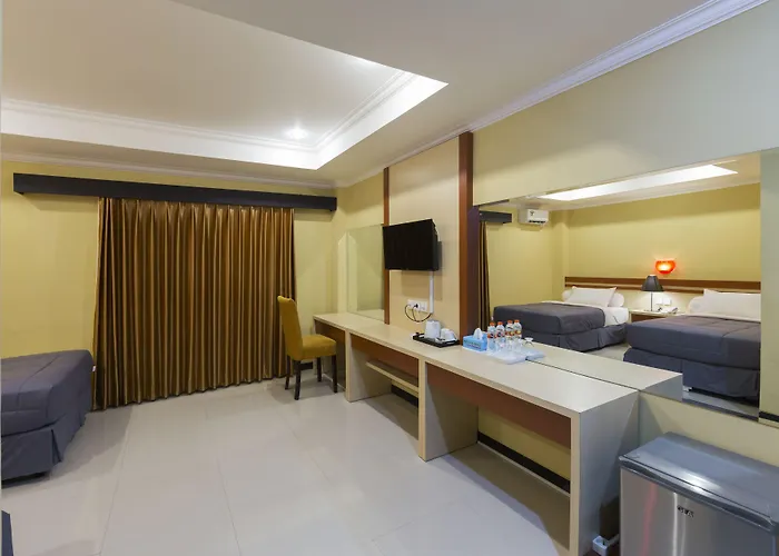 Reddoorz Near Mall Bali Galeria 2 ホテル デンパサール