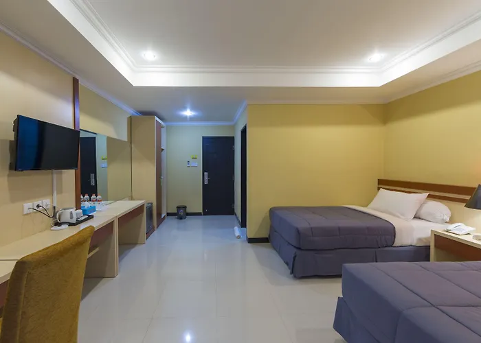 ホテル Reddoorz Near Mall Bali Galeria 2 デンパサール