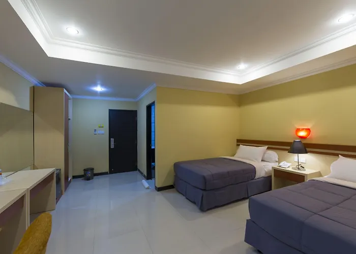 Reddoorz Near Mall Bali Galeria 2 デンパサール