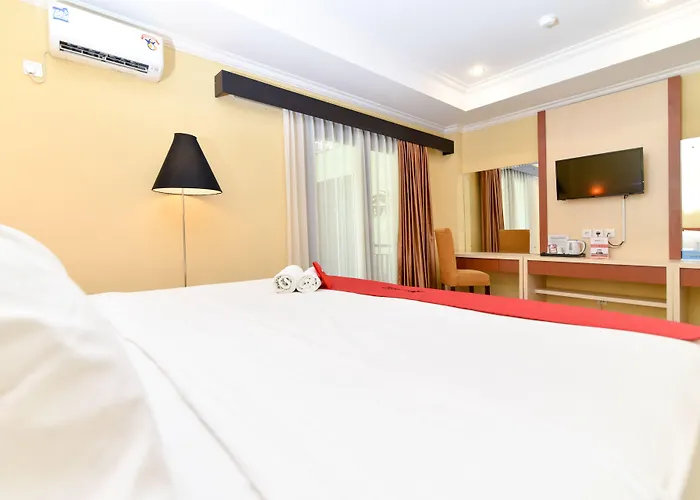 Reddoorz Near Mall Bali Galeria 2 ホテル デンパサール