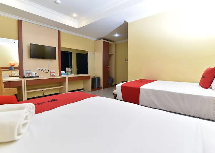 Reddoorz Near Mall Bali Galeria 2 デンパサール