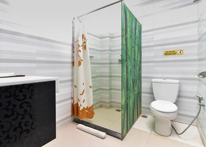 Reddoorz Near Mall Bali Galeria 2 ホテル 3*