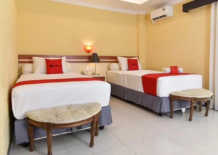Reddoorz Near Mall Bali Galeria 2 ホテル