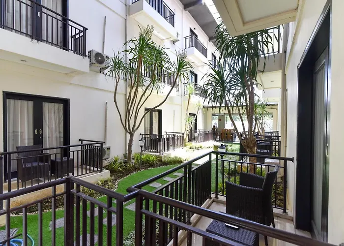 ホテル Reddoorz Near Mall Bali Galeria 2 デンパサール